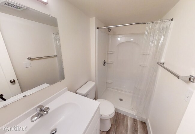 Foto del edificio - 943 Dewey Ave