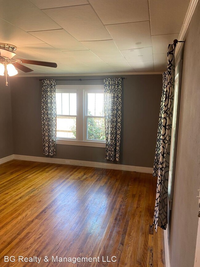 Building Photo - 2 br, 1 bath House - 401 Dodson Street