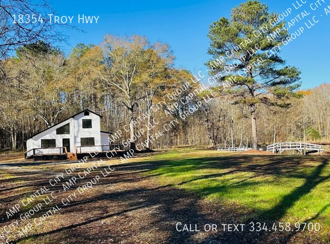Foto del edificio - 18354 Troy Hwy