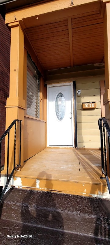 Photo - 1030 Montier St House