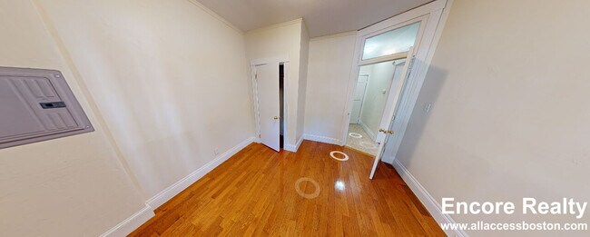 Building Photo - 128 Allston St