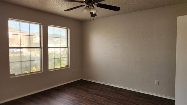 Building Photo - 2931 Marco Dr