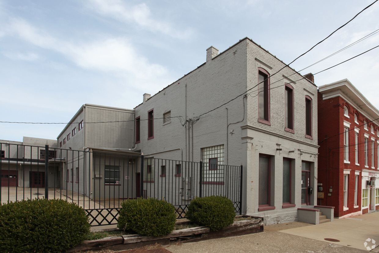 Primary Photo - Franklin Lofts