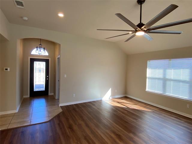 Foto del edificio - 4002 Goliad Dr