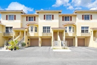 Building Photo - 738 NE 90th St