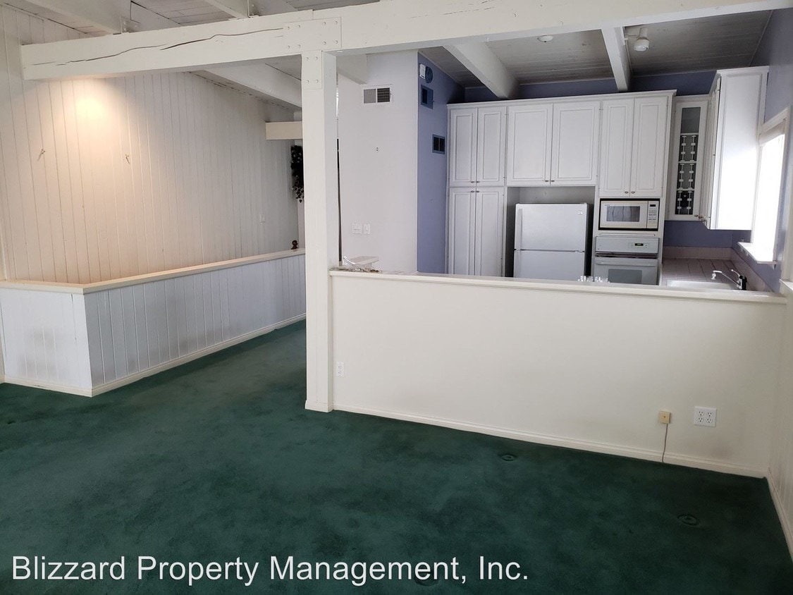 Primary Photo - 3 br, 2 bath House - 4 Kelly Road