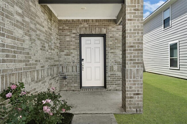 Foto del edificio - 19634 Cat Spruce Ct