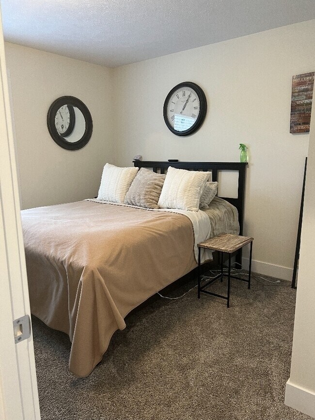 Foto del edificio - 3240 Babylon Rd