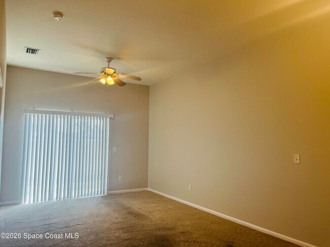 Foto del edificio - 4017 Meander Pl