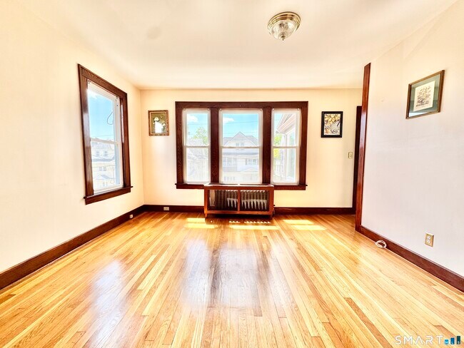 Foto del edificio - 60 Westfield Ave