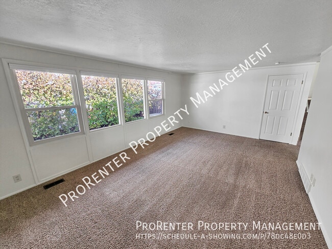 Foto del edificio - 317 S 300 W