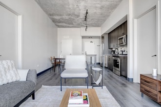 Building Photo - 222 N Ada St