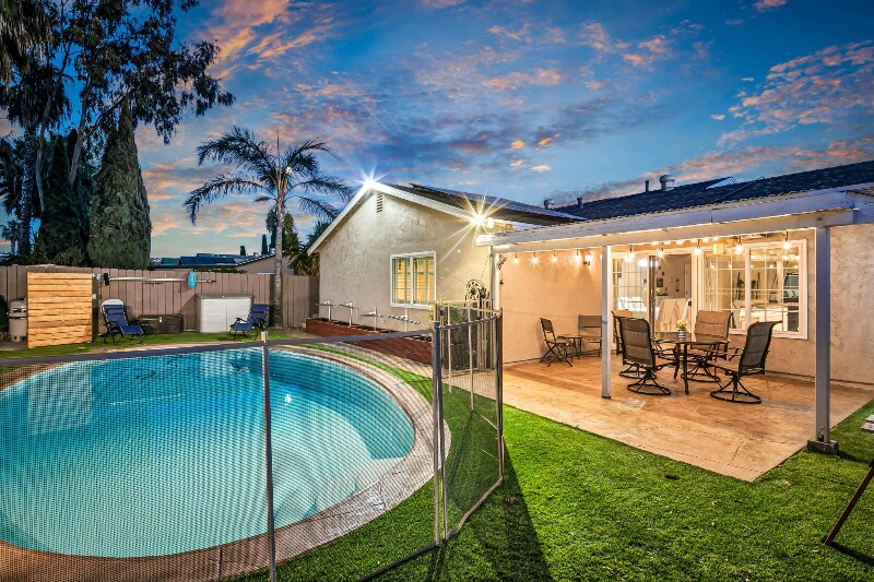 8666 Capricorn Way, San Diego, CA 92126 House for Rent in San Diego