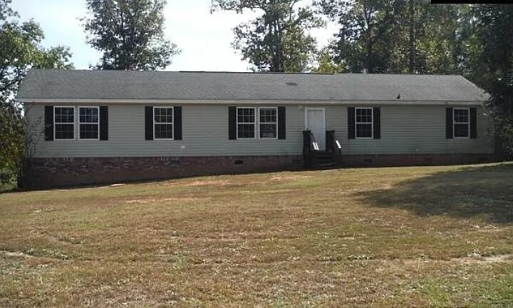 Foto principal - 1785 Three Branches Rd