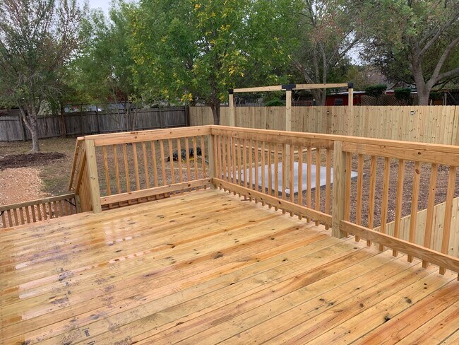 Foto del edificio - 1330 FM1101