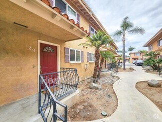 Building Photo - 792 N Mollison Ave