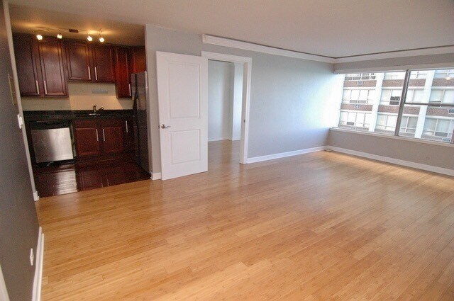 Foto del edificio - 6157 N Sheridan Rd