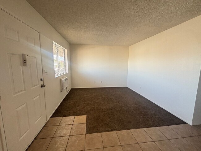 Foto del edificio - West Lancaster Apartment