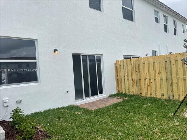 Building Photo - 12612 NW 22nd Pl