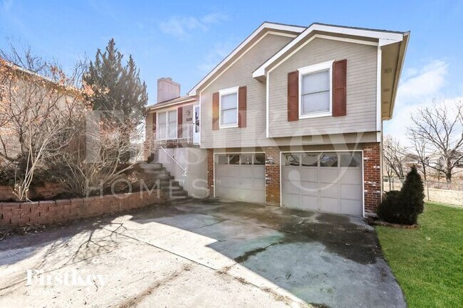 Foto del edificio - 6826 Willis Dr