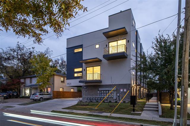 Foto principal - 1921 N Prairie Ave