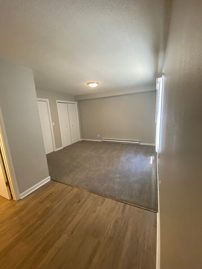 Birch Street Apartments Apartments in Champaign, IL