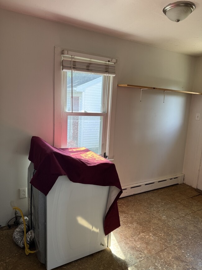Building Photo - 1312 Burger Ave
