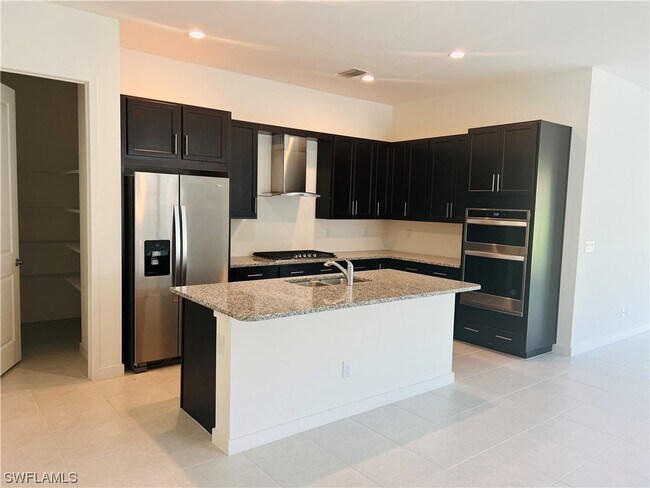 Building Photo - 14859 Loggerhead Dr