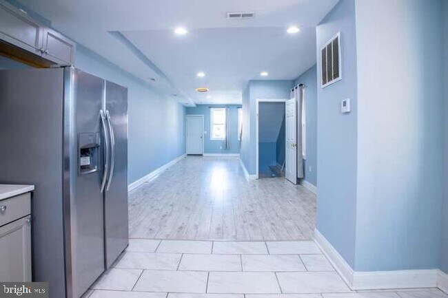 Foto del edificio - 4013 Edmondson Ave