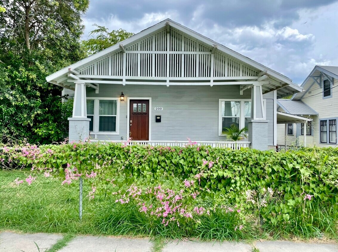 Primary Photo - 200 Blanco Rd