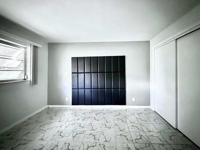 Foto del edificio - 216 N Federal Hwy