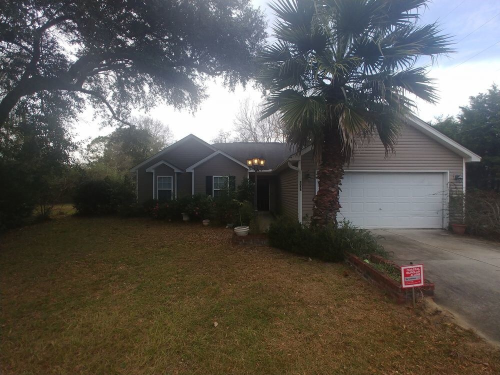Foto principal - 1054 Ft Johnson Rd