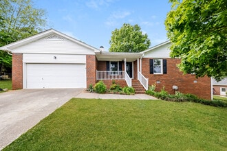 Building Photo - 111 Saralee Dr
