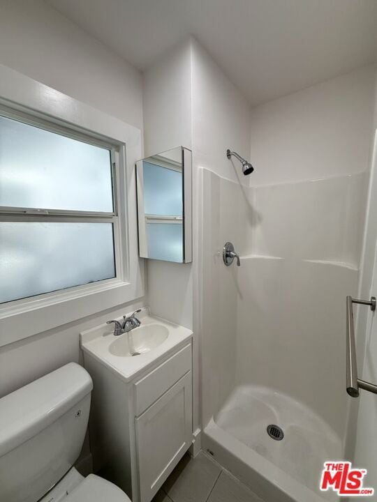 Building Photo - 5526 Franklin Ave