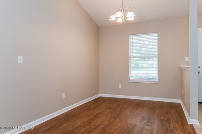 Building Photo - 6239 Old Dixie Dr
