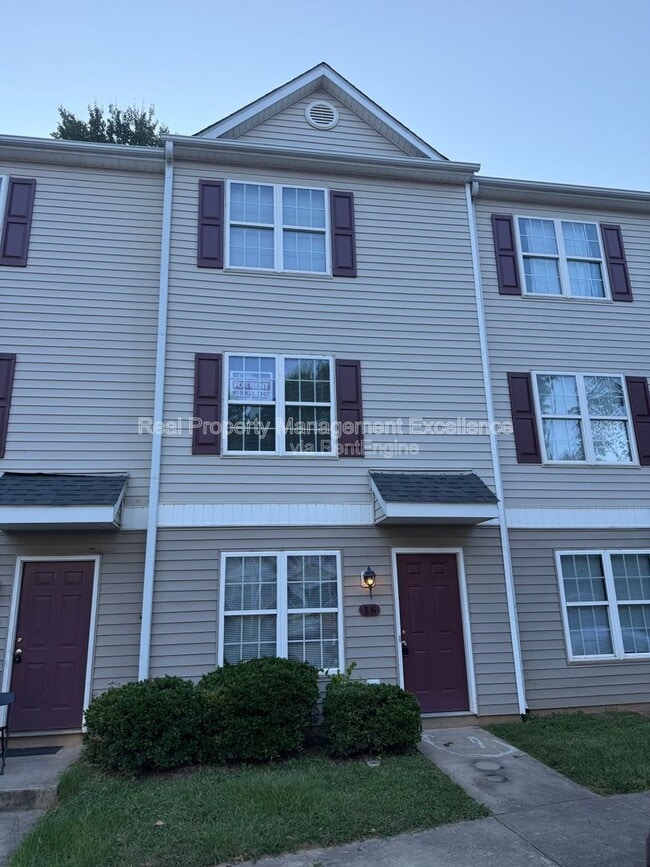 Foto del edificio - 16 Red Ln