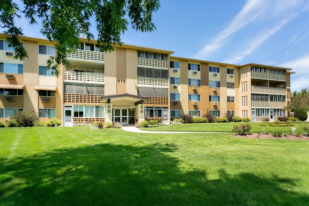 Foto principal - 615 S Alton Way