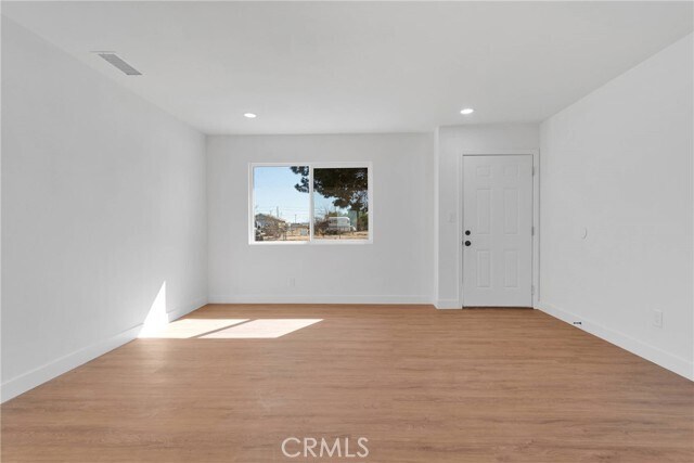 Foto del edificio - 13634 Aster Rd