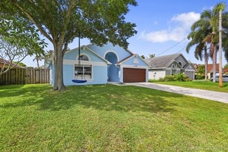 Building Photo - 6238 Pompano St