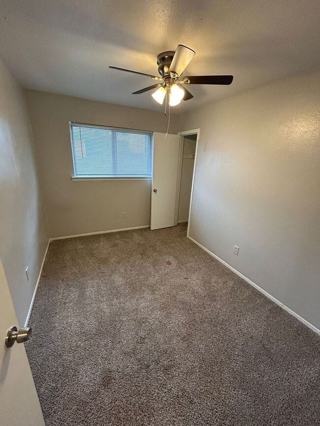 Foto del edificio - 2645 Via Valencia