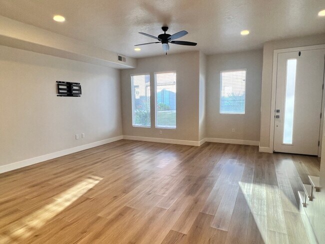 Foto del edificio - 843 American Beech Ln