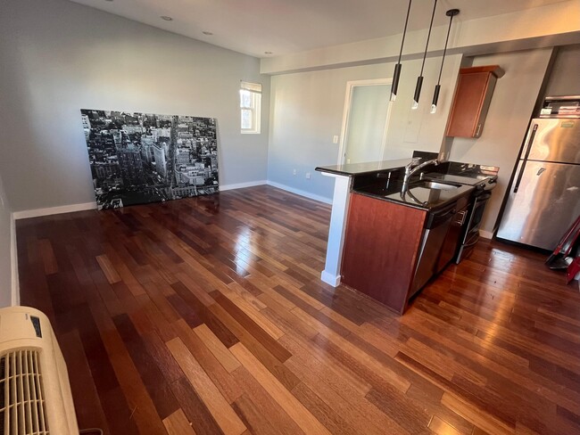 Foto del edificio - 1512 Marion St NW