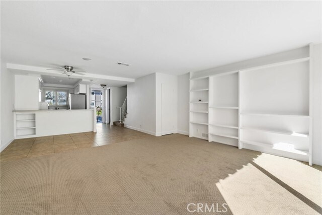 Foto del edificio - 1082 Buckingham Ln