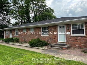 Building Photo - 2609 Pollack Ave