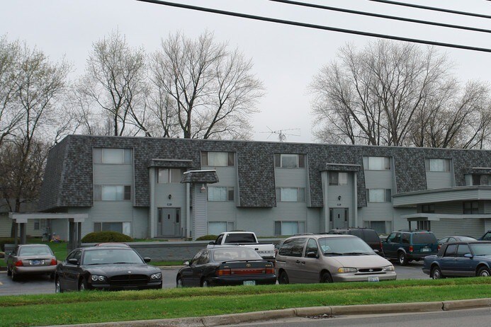 Primary Photo - Casa del Sol Apartments