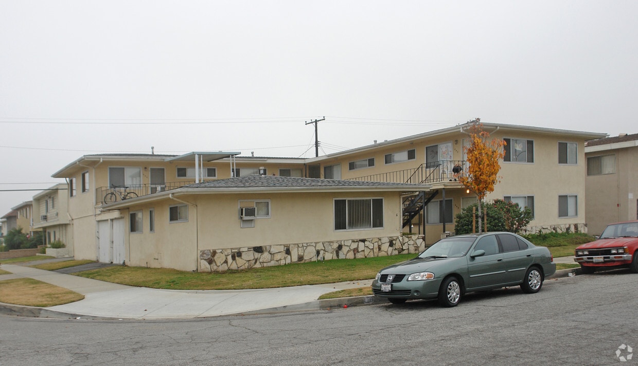 Primary Photo - 242 E Navilla Pl