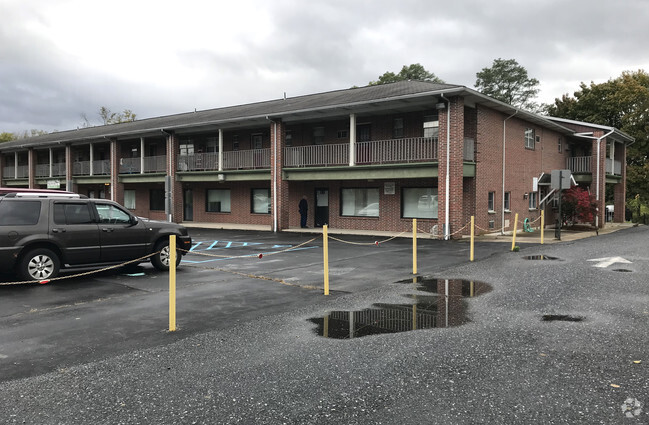 Foto del edificio - 2031 Willow Park Rd
