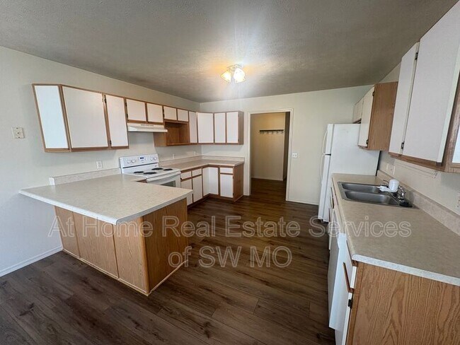 Foto del edificio - 1212 Flora St