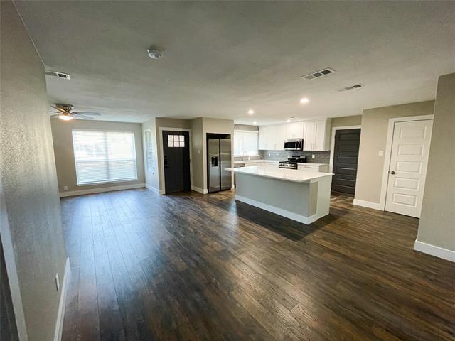 Building Photo - 3708 Cranston Ct E