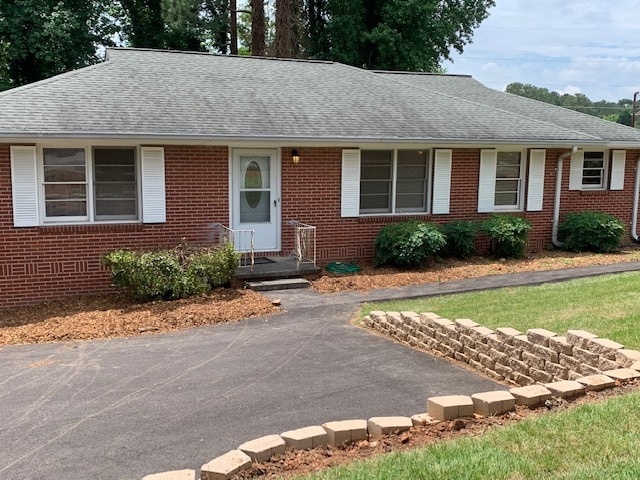 Building Photo - 891 Parkway Dr